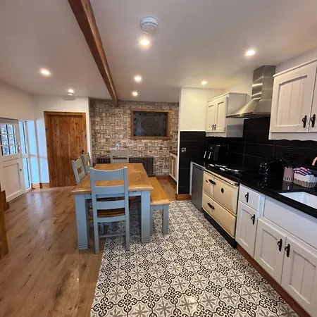 Dom wakacyjny Kells Yard *