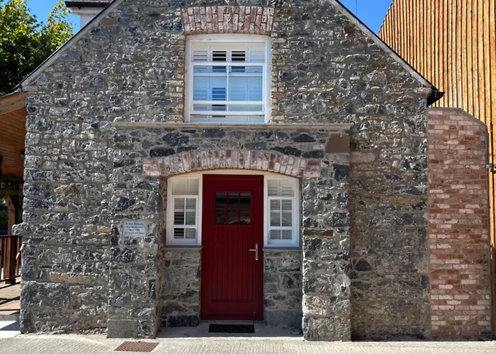 Kells Yard 度假居 *